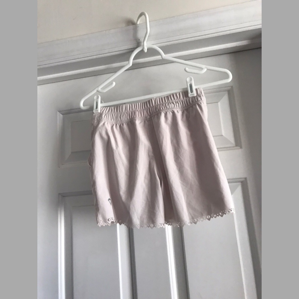 Ivivva Shorts - Picture 2 of 5